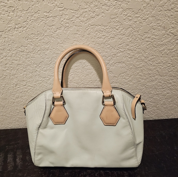 Giveaway DOONEY & BOURKE Patent Leather Crossbody Coral - Picture 6 of 9